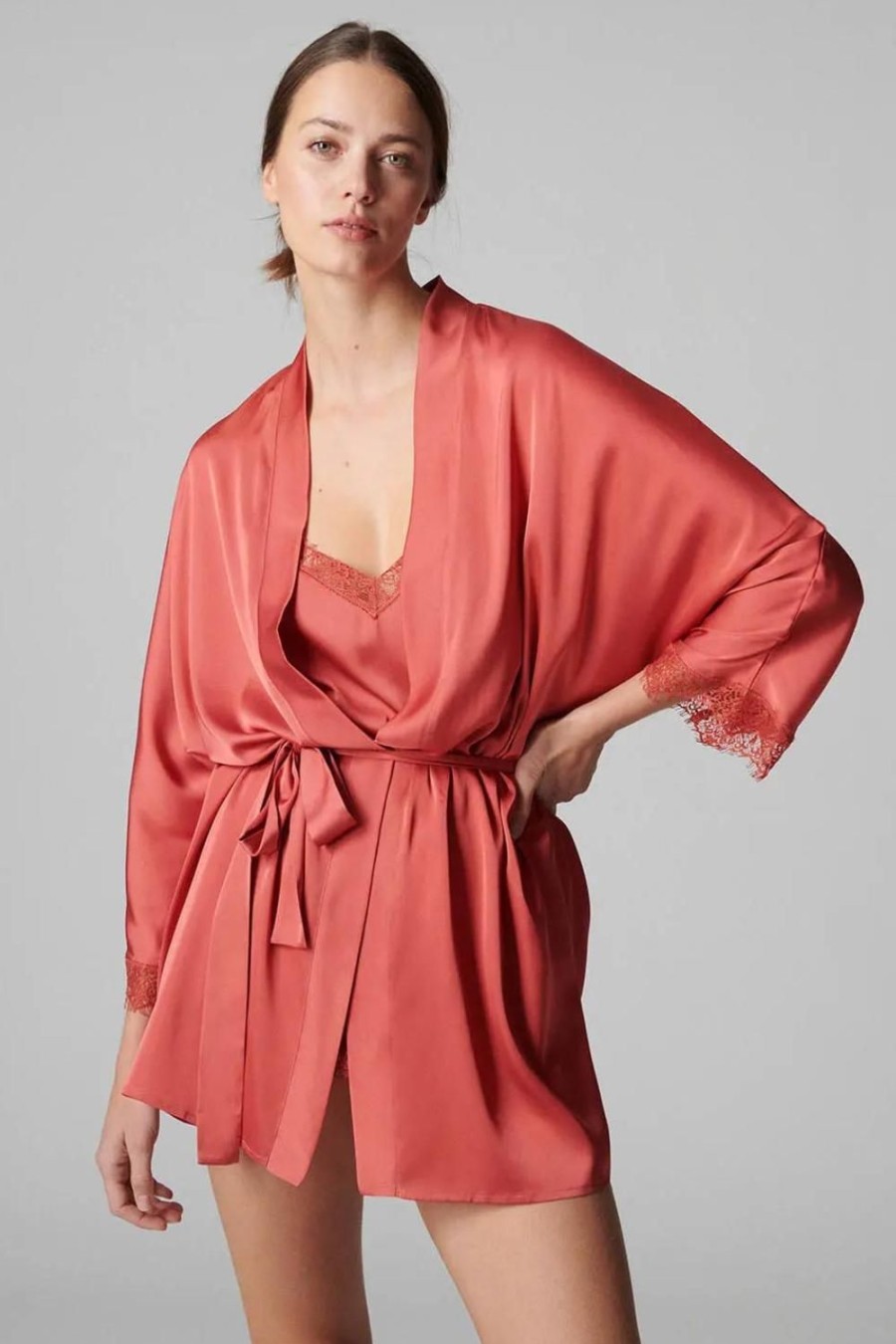 Nightwear Simone Pérèle | Satin Secrets Kimono Quartz Pink