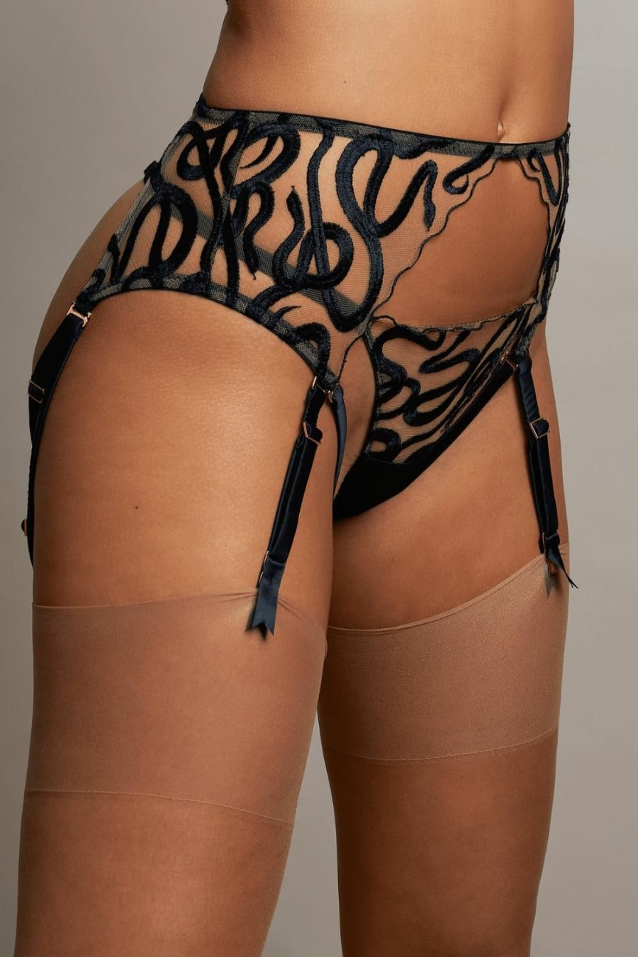 Lingerie Studio Pia Ouvert Knickers | Naga Harness Suspender Jet